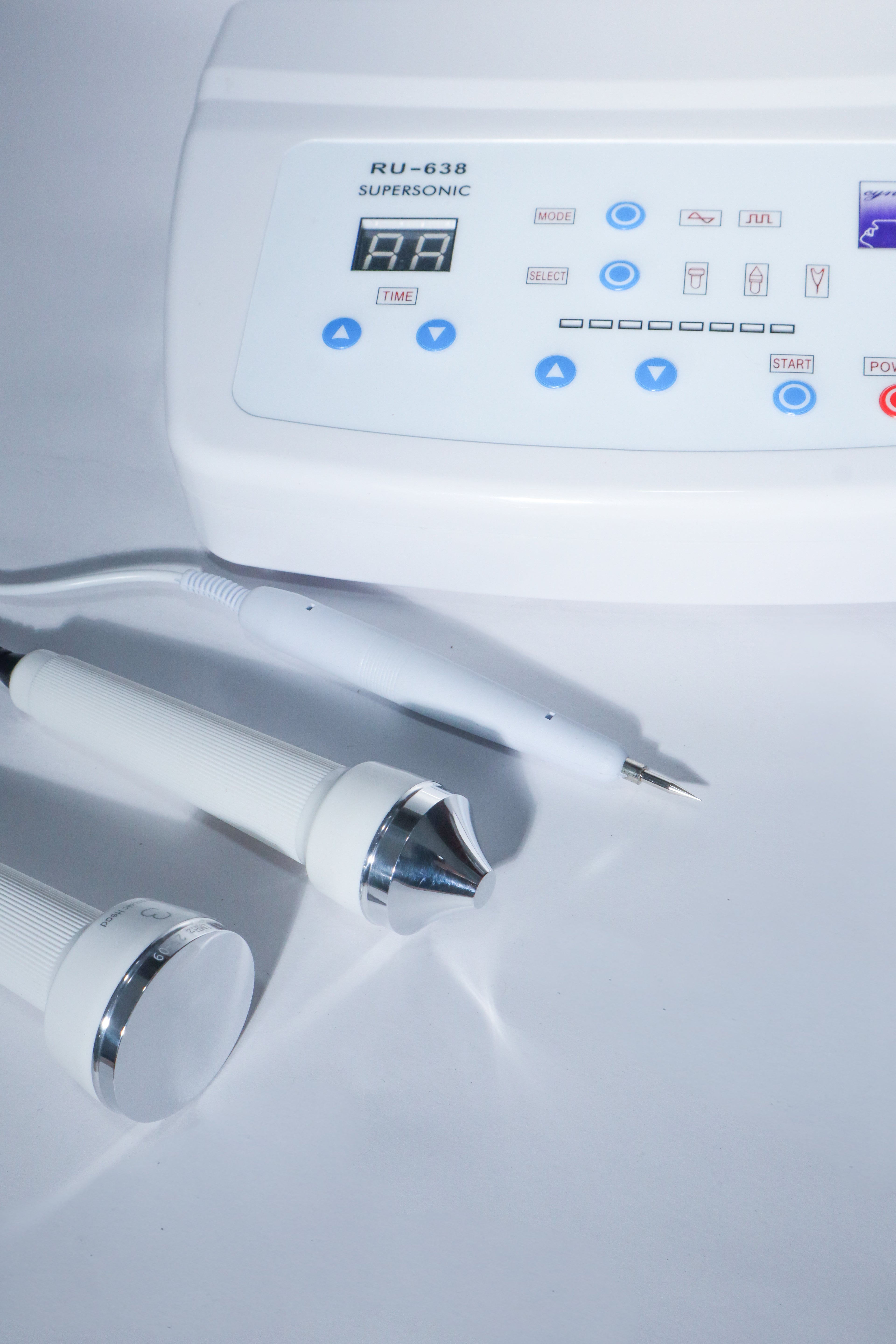 Ultrasonido facial y corporal con cauterizador