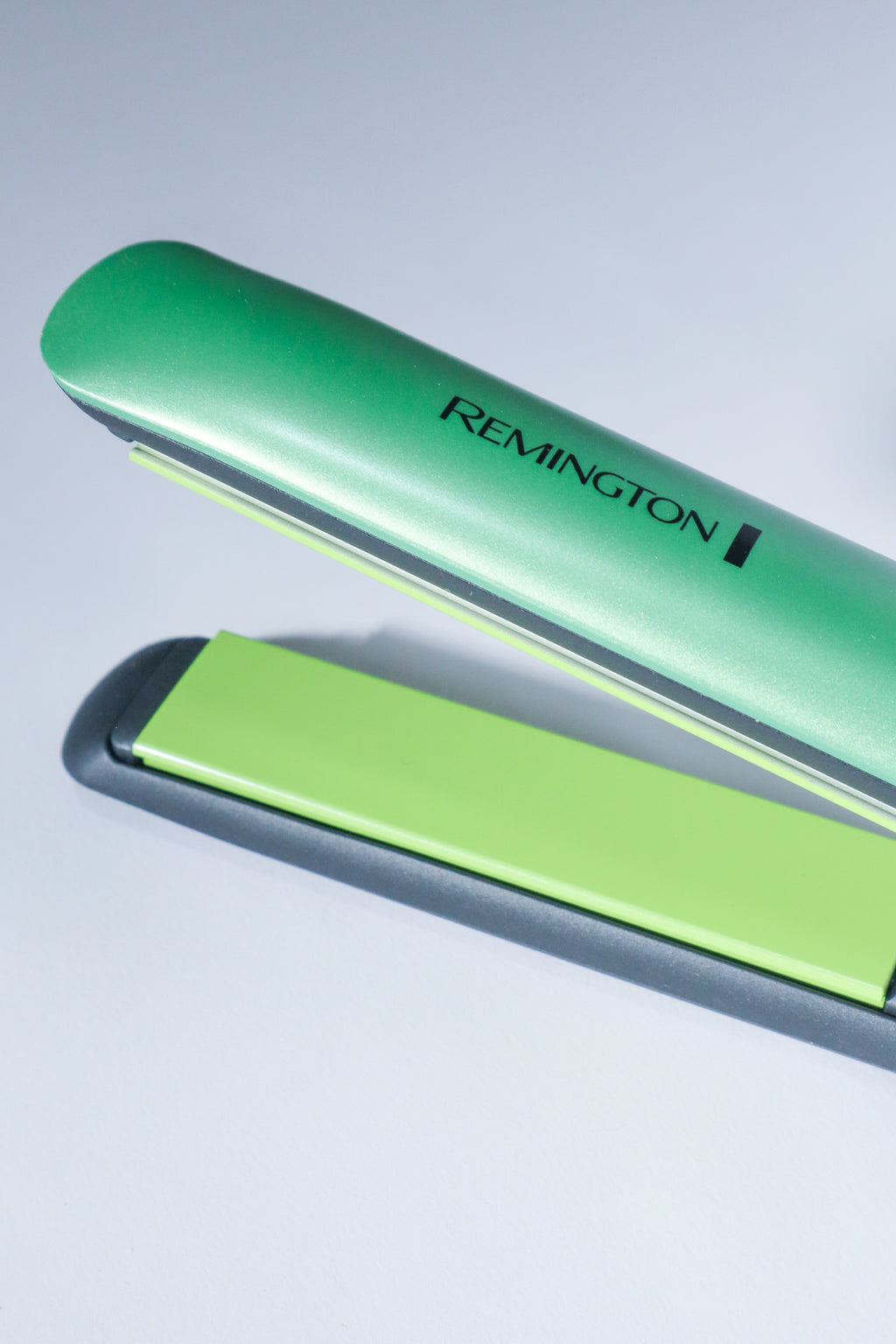 Plancha Remington Aguacate y Macadamia