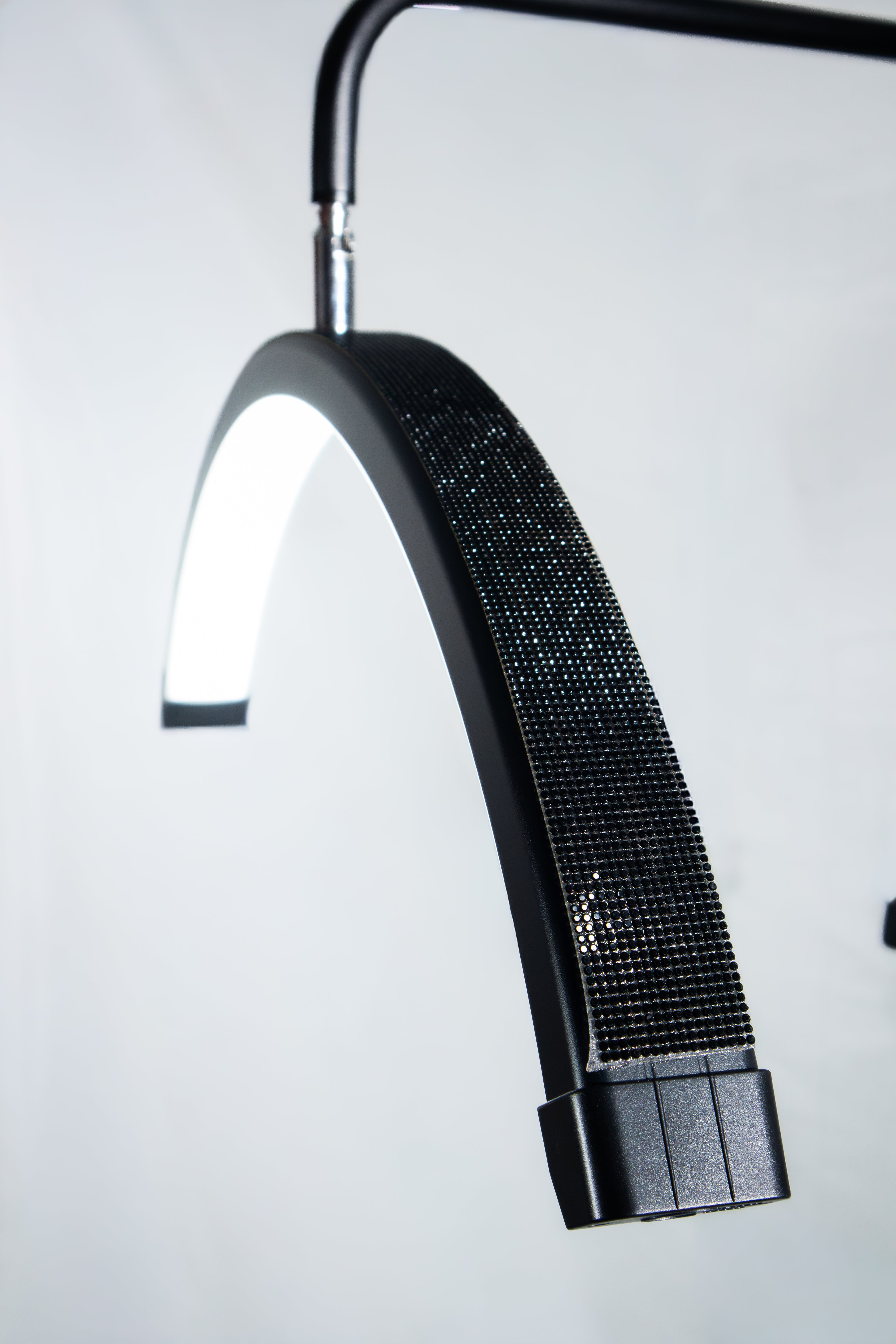 Lampara media luna con brillos