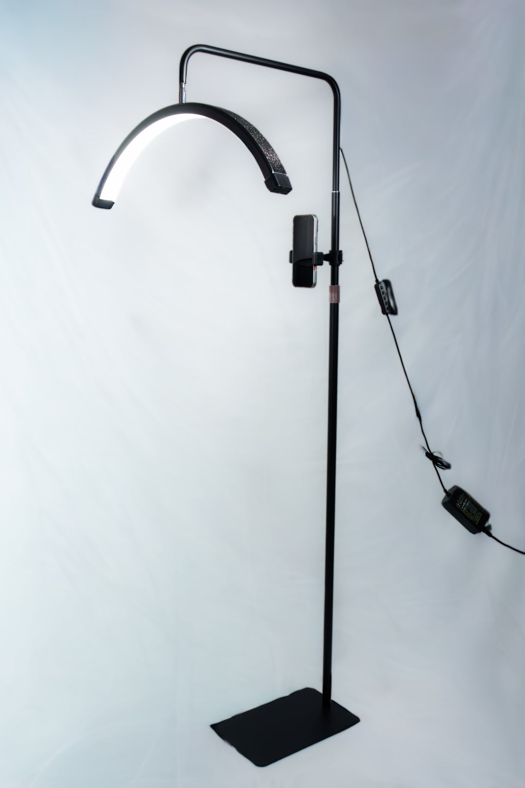 Lampara media luna con brillos