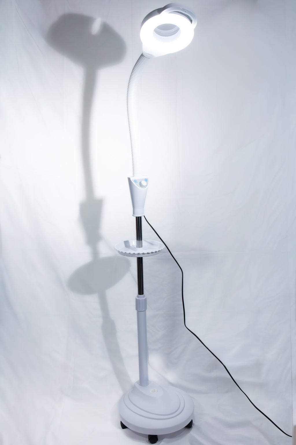 Lampara lupa pedestal